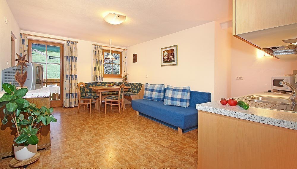 Urlaub auf dem Weissnbachl Hof: Ferienwohnungen in St. Johann im Ahrntal Urlaub auf dem Weissnbachl Hof: Ferienwohnungen in St. Johann im Ahrntal
